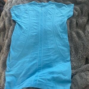 size 4 swiftly tech